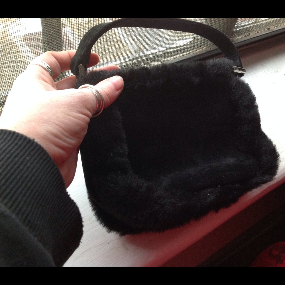 ✂️Price cut✂️Wilson's Leather suede fur trim purse